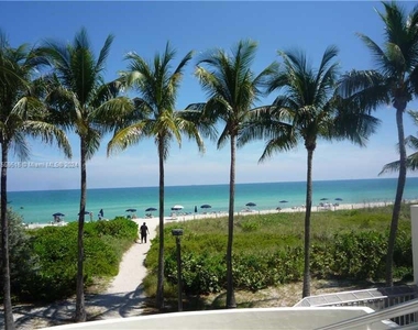 5161 Collins Ave - Photo Thumbnail 16