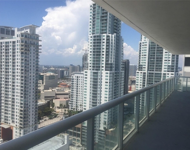 50 Biscayne Blvd - Photo Thumbnail 9