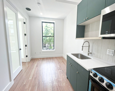 1027 Putnam Avenue - Photo Thumbnail 1