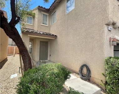 9429 Havasu Canyon Avenue - Photo Thumbnail 3