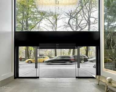 800 Fifth Ave - Photo Thumbnail 0