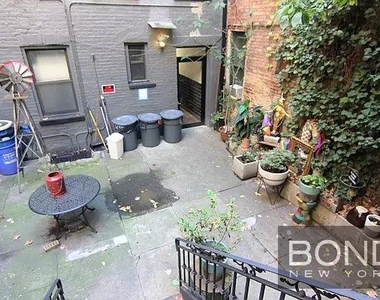 213.5 West 16th Street - Photo Thumbnail 4