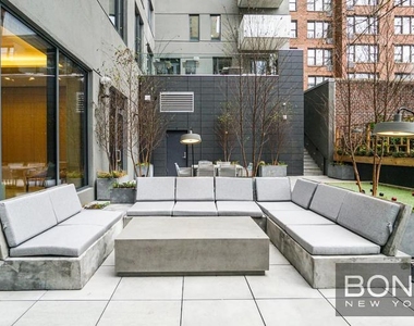 515 East 86th Street - Photo Thumbnail 14