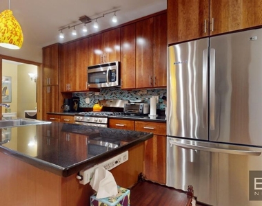 7.5 West 75 Street - Photo Thumbnail 12