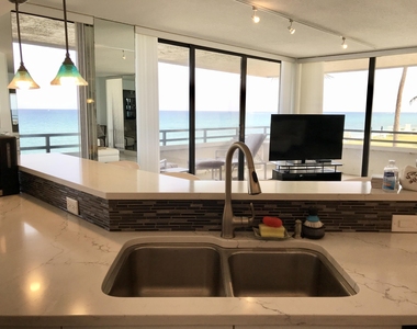 3560 S Ocean Boulevard - Photo Thumbnail 11