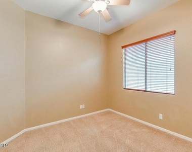 6424 W Lucia Drive - Photo Thumbnail 20