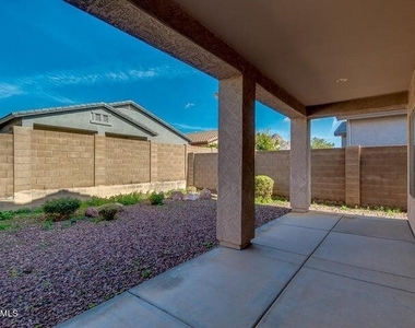 6424 W Lucia Drive - Photo Thumbnail 27