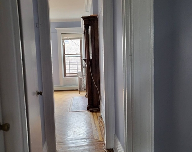 19  Revere Place - Photo Thumbnail 3