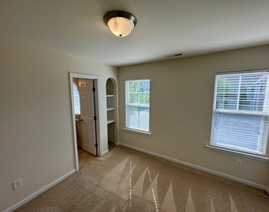 6617 Clarksburg Place - Photo Thumbnail 15