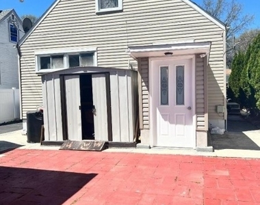 826 Passaic Ave - Photo Thumbnail 10