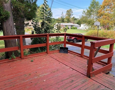 1621 Shepard Avenue - Photo Thumbnail 4