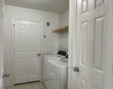 12048 Castleford Way - Photo Thumbnail 19