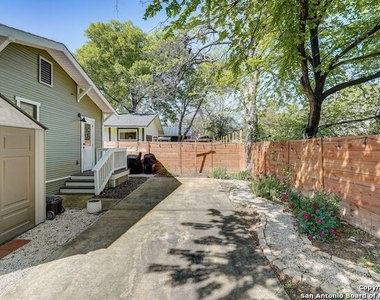 139 Panama Ave - Photo Thumbnail 36