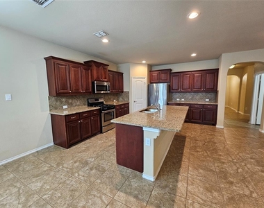 2952 Cedar Ridge Lane - Photo Thumbnail 20