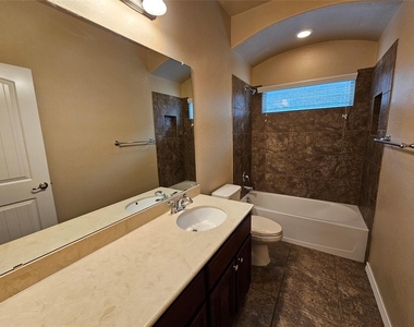 2952 Cedar Ridge Lane - Photo Thumbnail 7