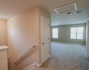 8629 Turnstone Shore Lane - Photo Thumbnail 14