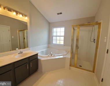 2723 Snowmill Ct - Photo Thumbnail 21