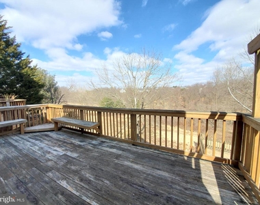 2723 Snowmill Ct - Photo Thumbnail 13