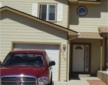 2519 Meadow Circle - Photo Thumbnail 0