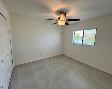 1248 Nw 36th Place - Photo Thumbnail 10
