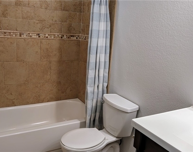 1322 W Park Western Drive - Photo Thumbnail 22