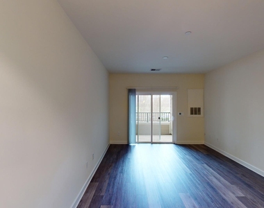 5950 Grand Pavilion Way - Photo Thumbnail 2