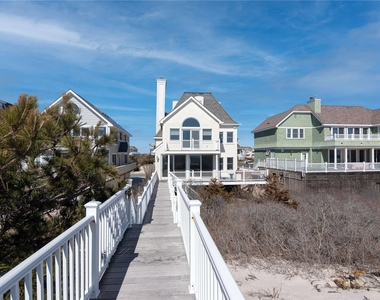 803 Dune Road - Photo Thumbnail 17