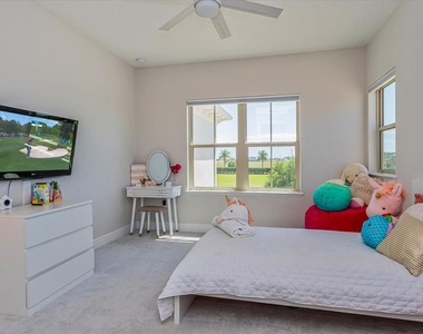 8222 Topsail Place - Photo Thumbnail 32