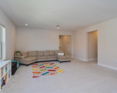 8222 Topsail Place - Photo Thumbnail 21