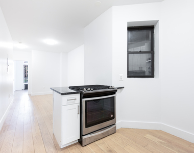 788 Madison Avenue, Brooklyn, NY 11221 - Photo Thumbnail 5