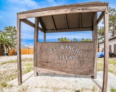 5061 Ranchovilla Court - Photo Thumbnail 18