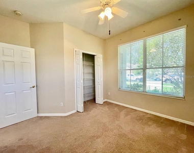 5931 Cherry Oak Drive - Photo Thumbnail 12