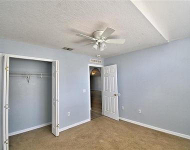 328 Thomasdale Avenue - Photo Thumbnail 20