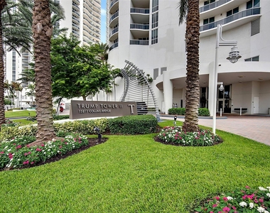 15811 Collins Ave - Photo Thumbnail 29