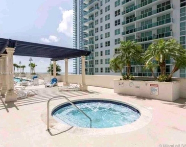 1200 Brickell Bay Dr - Photo Thumbnail 47