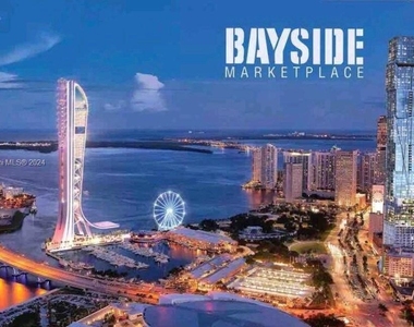 1200 Brickell Bay Dr - Photo Thumbnail 52