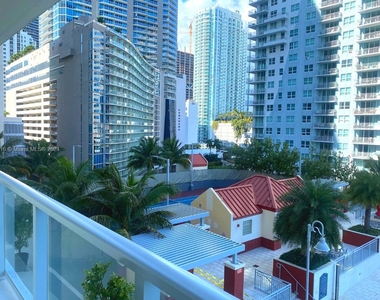 1155 Brickell Bay Dr - Photo Thumbnail 8