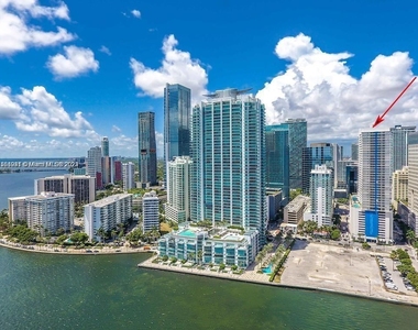 1200 Brickell Bay Dr - Photo Thumbnail 32