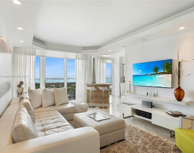 4779 Collins Ave - Photo Thumbnail 1