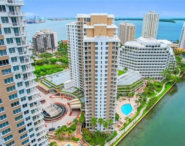 701 Brickell Key Blvd - Photo Thumbnail 33