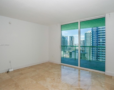 1200 Brickell Bay Dr - Photo Thumbnail 16