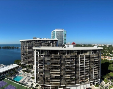 1901 Brickell Ave - Photo Thumbnail 0