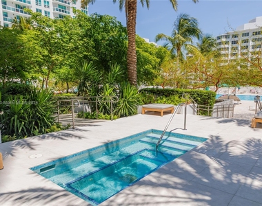 950 Brickell Bay Dr - Photo Thumbnail 13