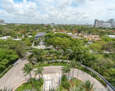 2101 Brickell Ave - Photo Thumbnail 12