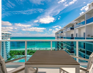 2301 Collins Ave - Photo Thumbnail 18