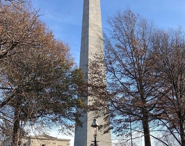 30 Monument - Photo Thumbnail 11