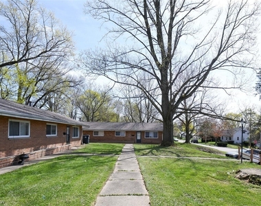 1277 Roslyn Avenue - Photo Thumbnail 21