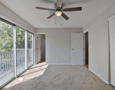 4909 Silver Bow Drive - Photo Thumbnail 2