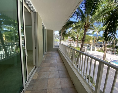 700 E Boynton Beach Boulevard - Photo Thumbnail 15