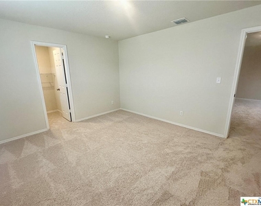 452 Lynwood Gold - Photo Thumbnail 28